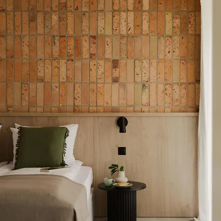 Ars - Premium Experience Close To The Apartment