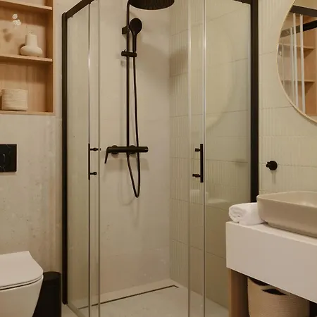 Ars - Premium Experience Close To The Apartment