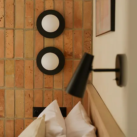 Ars - Premium Experience Close To The Apartment
